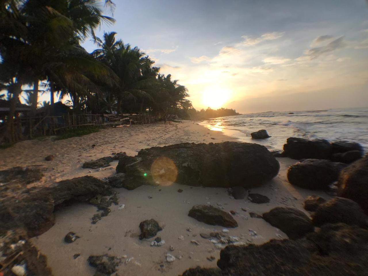 Ram'S Surfing Beach,Midigama 호텔 외부 사진