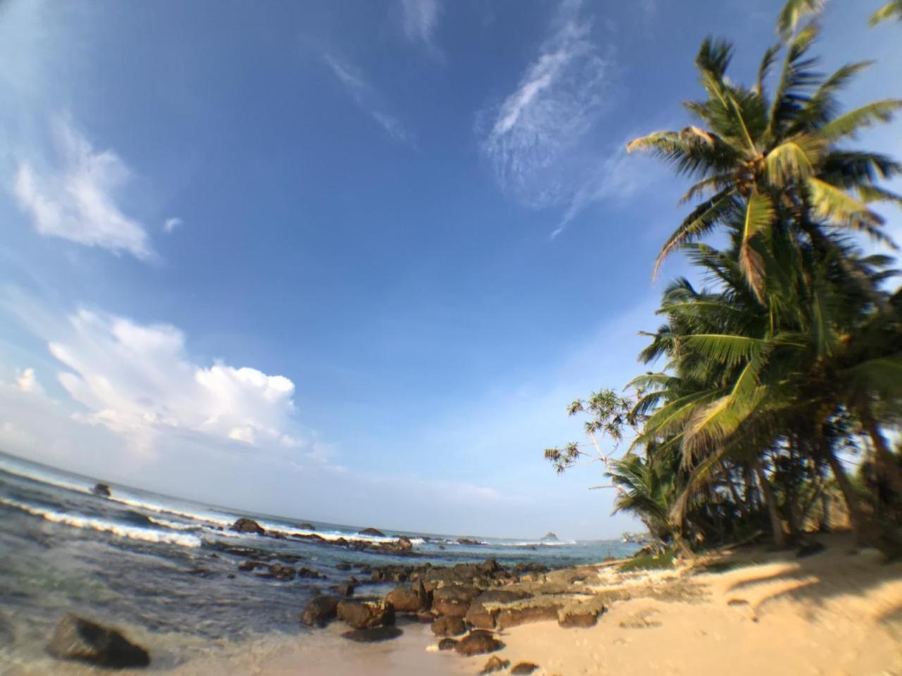 Ram'S Surfing Beach,Midigama 호텔 외부 사진